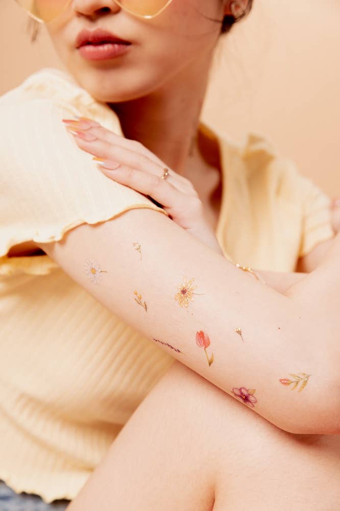 PAPERSELF – Tatuagem temporária por atacado – Adesivos de tatuagens temporárias de flores e frutas6