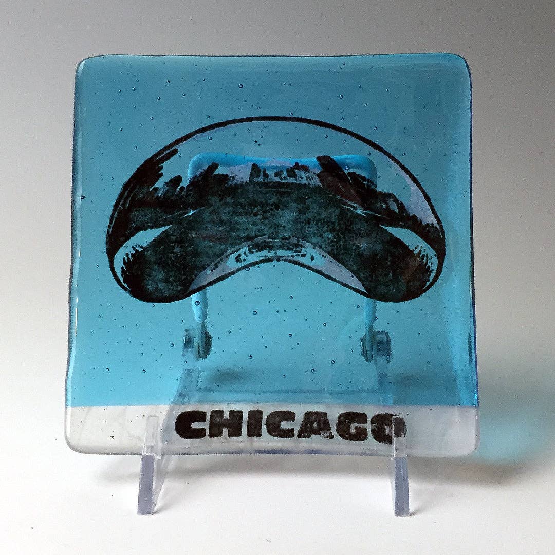 Kiku Handmade | Contemporary Fused Glass Home Goods - Wholesale Decorative Plate/Dish/Bowl - Chicago Bean Cloudgate Fused Glass 4.5" Catch-all  Dish1