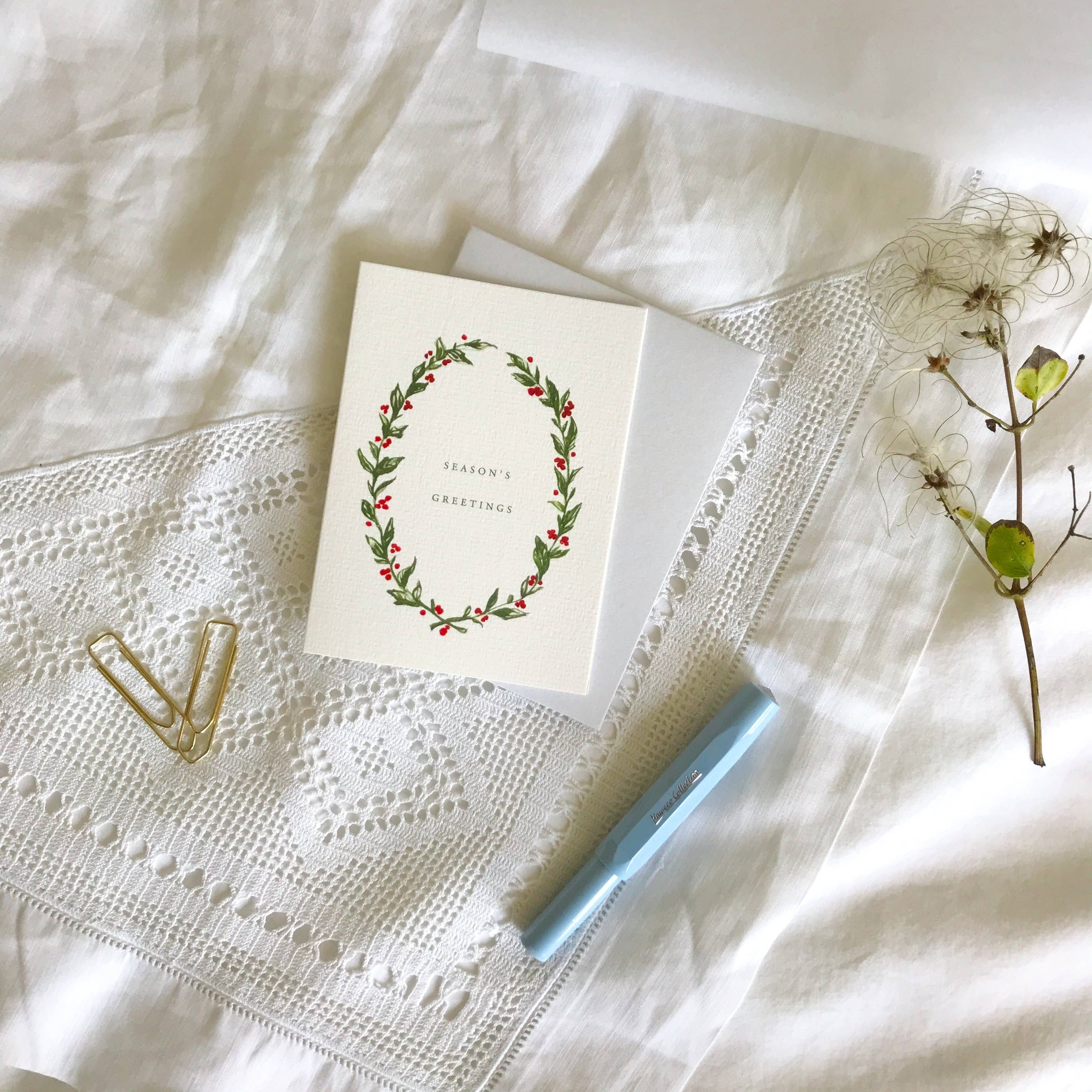 Annie Brougham Paper Goods. - Vente Cartes de Noël - Carte de Noël petite couronne de feuillage style vintage4