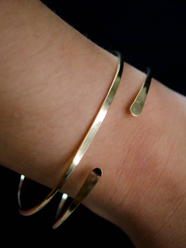 Bracelet Soleil, Plaqué Or 14K pour la vente par Hannah Naomi