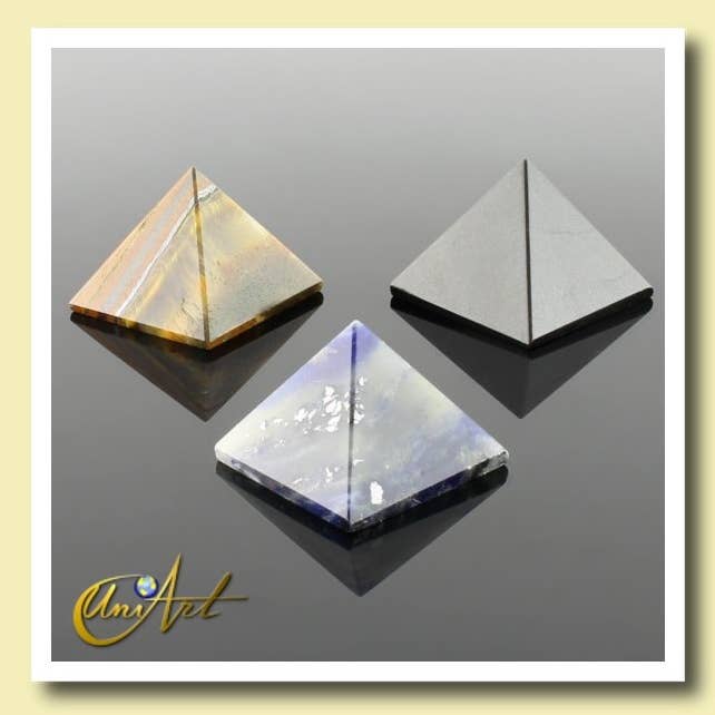 UniArt - Wholesale Spiritual Stone/Crystal - 2 cm Pyramid in Minerals3