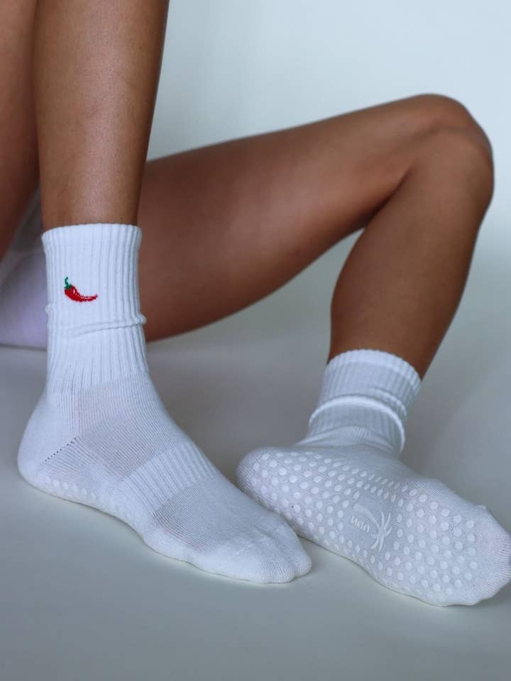 California Grip Socks - Wholesale Socks - Unisex - The Chili Pepper Grip Socks5