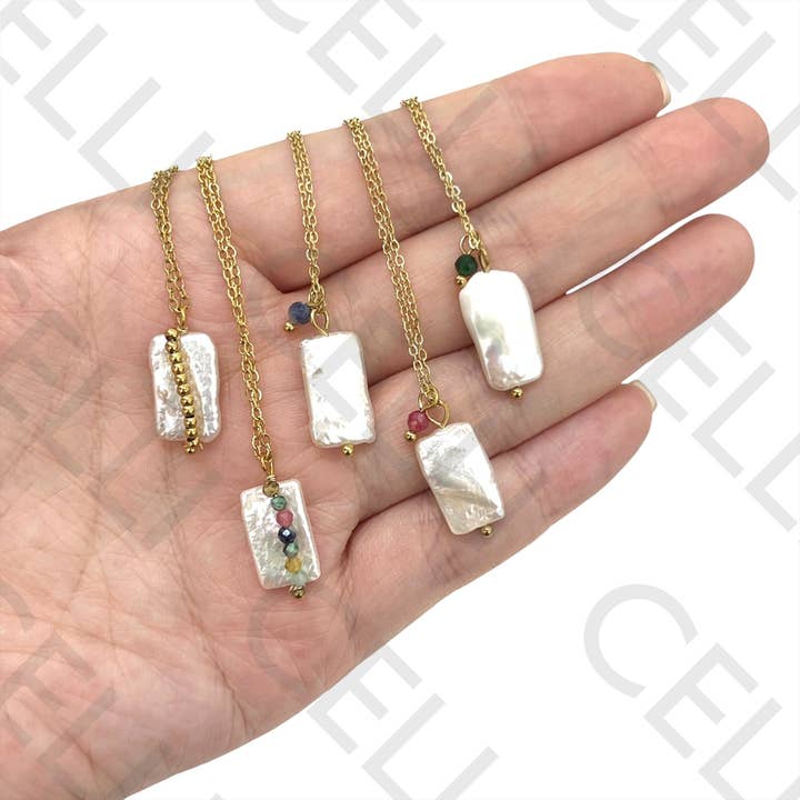 Celli Biju – wholesale Stora halsband – Stålstjärt - fyrkantig pärla med naturstenar1