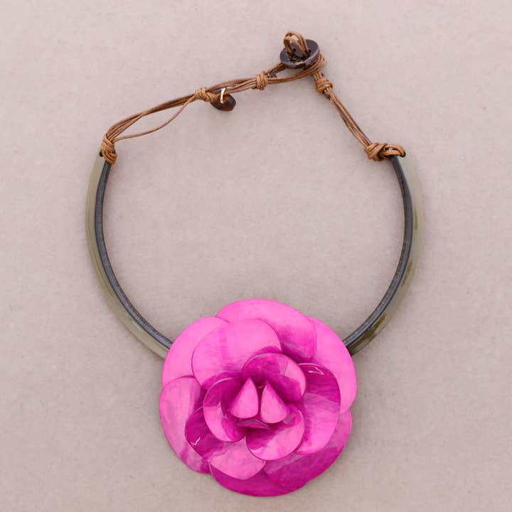 La Cuerda De Sol - Wholesale Snap Jewelry - Resin Flower Choker