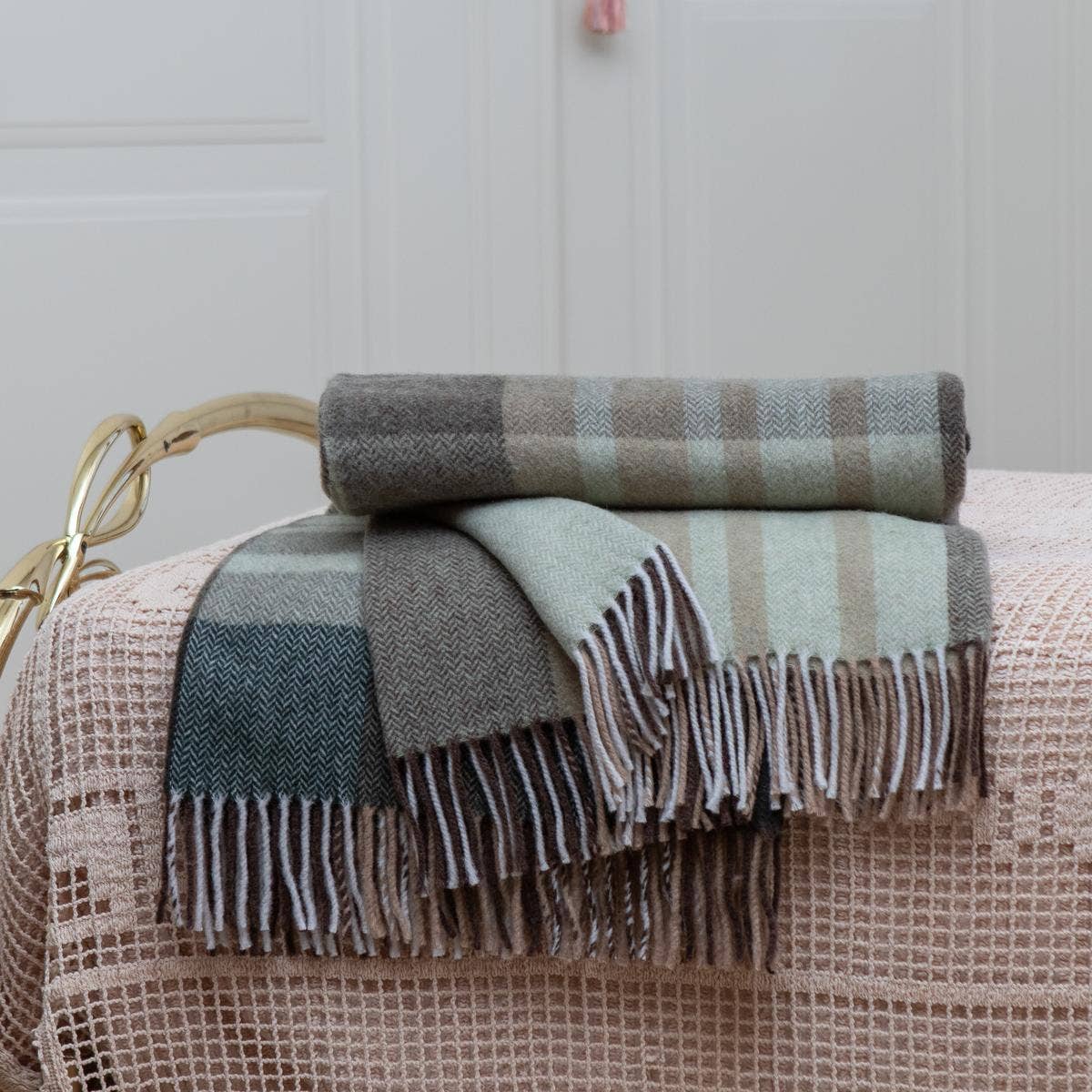 SOFIA TOSCANO - Wholesale Throw Blanket - Fara Dis 100122