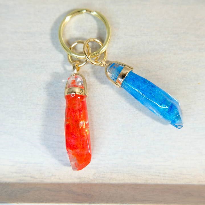 BlueButterflyBazaar – wholesale Keychain – Women's – Red and Blue Reylo Kylo Ren and Rey Kyber Crystal keychain Star Wars, unique gift, collectable.1