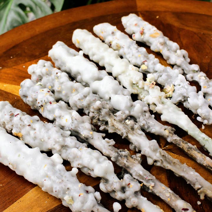 Ethereal Elegance Aromatics - Venta al por mayor Artículo de meditación - Antorchas de la Bruja de Hécate - Iluminación Sagrada