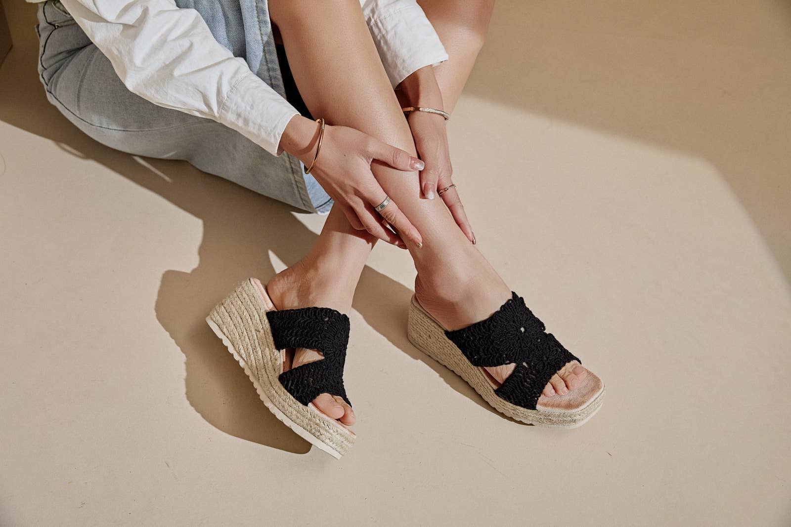 ERYNN – sandálias - Mulher por atacado – Sandália plataforma com detalhe de corda - THIPHANY6