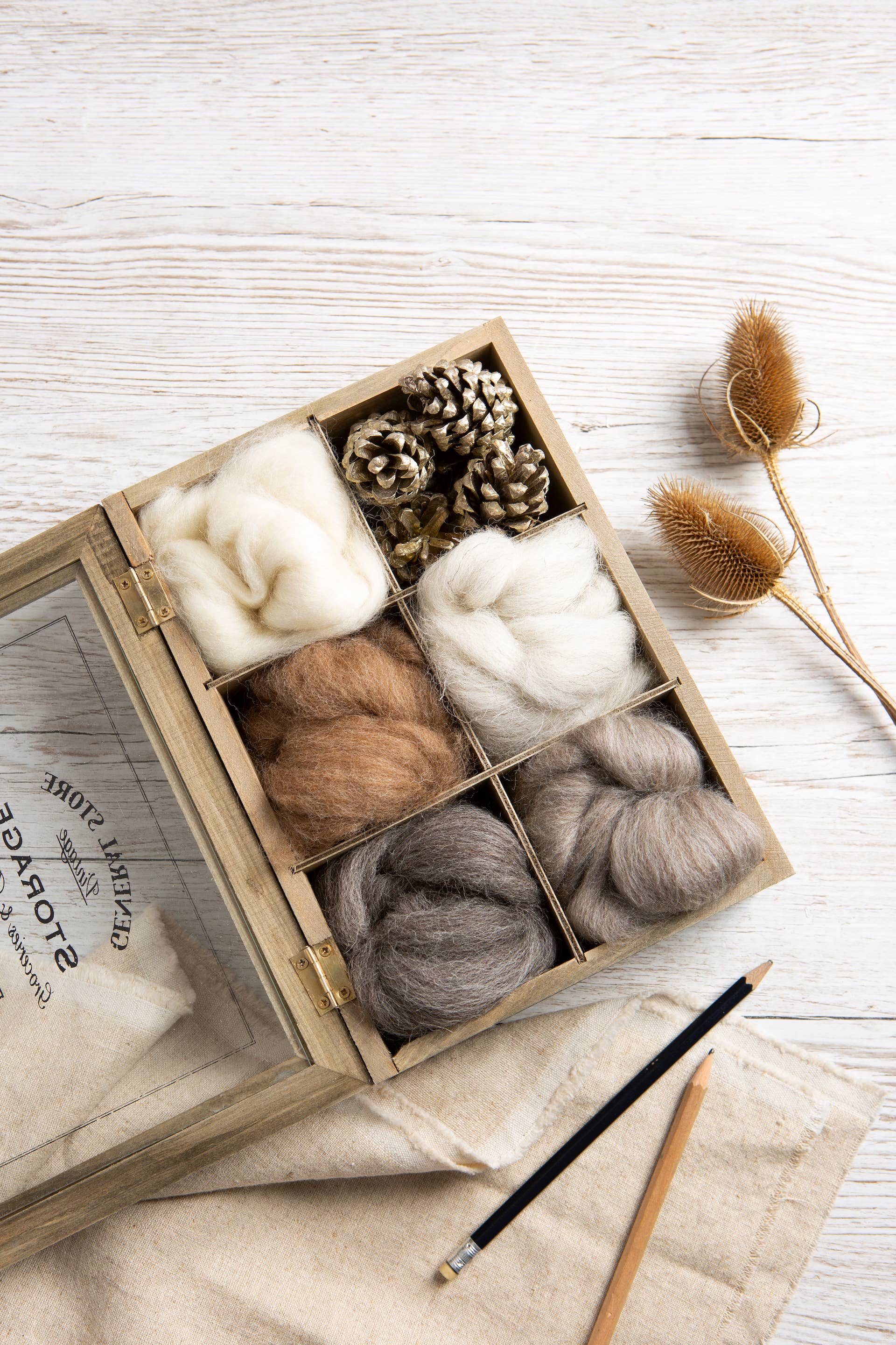 Hawthorn Handmade (US Duties Paid) - Vente Matériels de bricolage - Lot de Laine de Races Britanniques No.1 | Feutrage et Artisanat de Fibre3