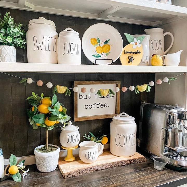 Sheep Farm Felt - Wholesale Bunting/Garland - Lemons & Leaves Felt Ball Garland1