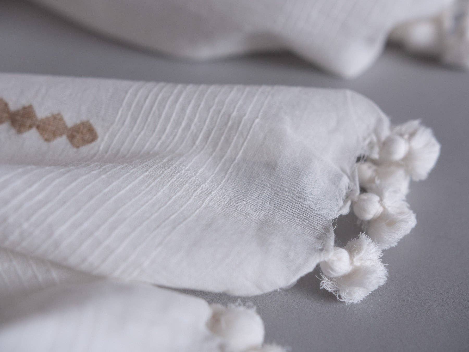 Storie – wholesale Scarf – Women's – Dupatta Shawl, White Ghicha5