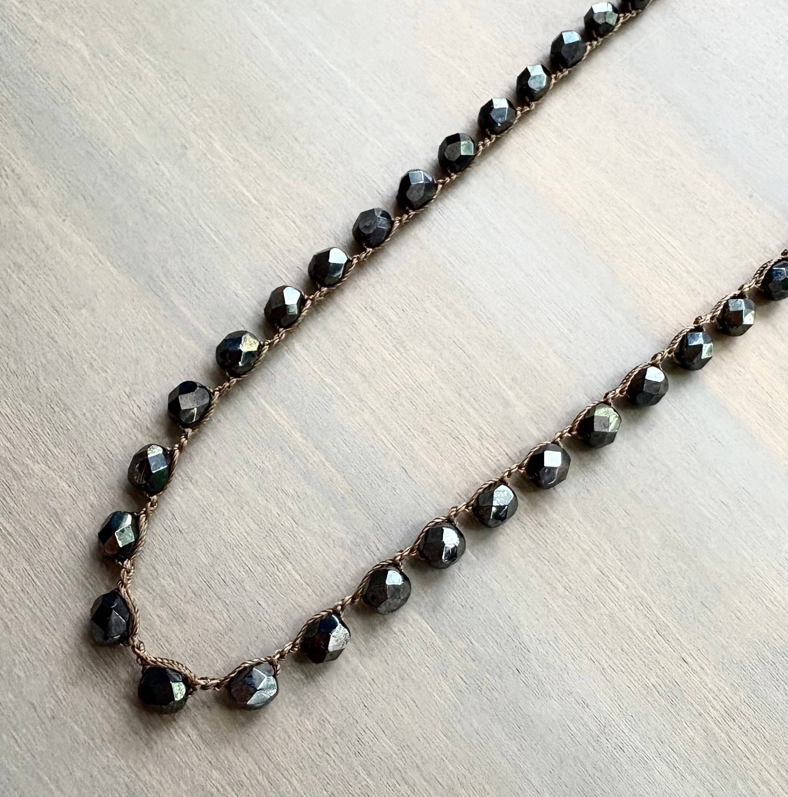 Twist Style - Vendita all'ingrosso Collane di perline/perle - Lungo Filo di Cristallo Scintillante di Mezzanotte1