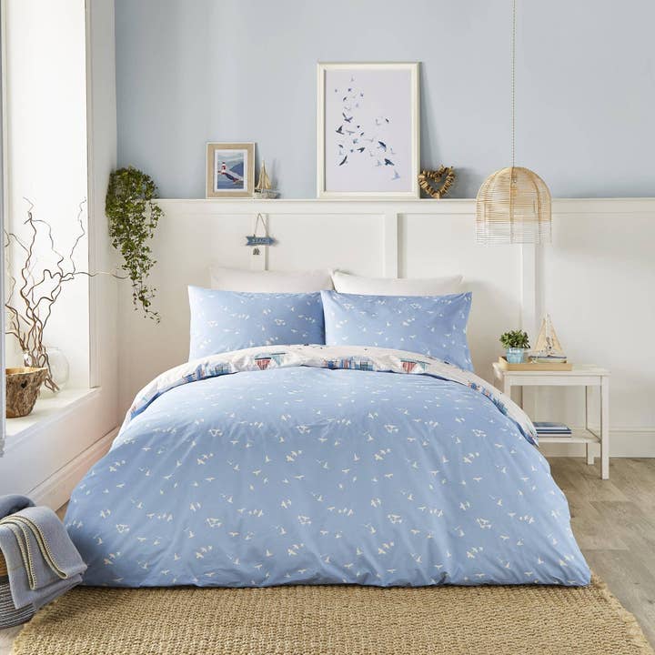 UW Home – wholesale Bedding set – Beach Huts Duvet Cover Set by Fusion in Blue3