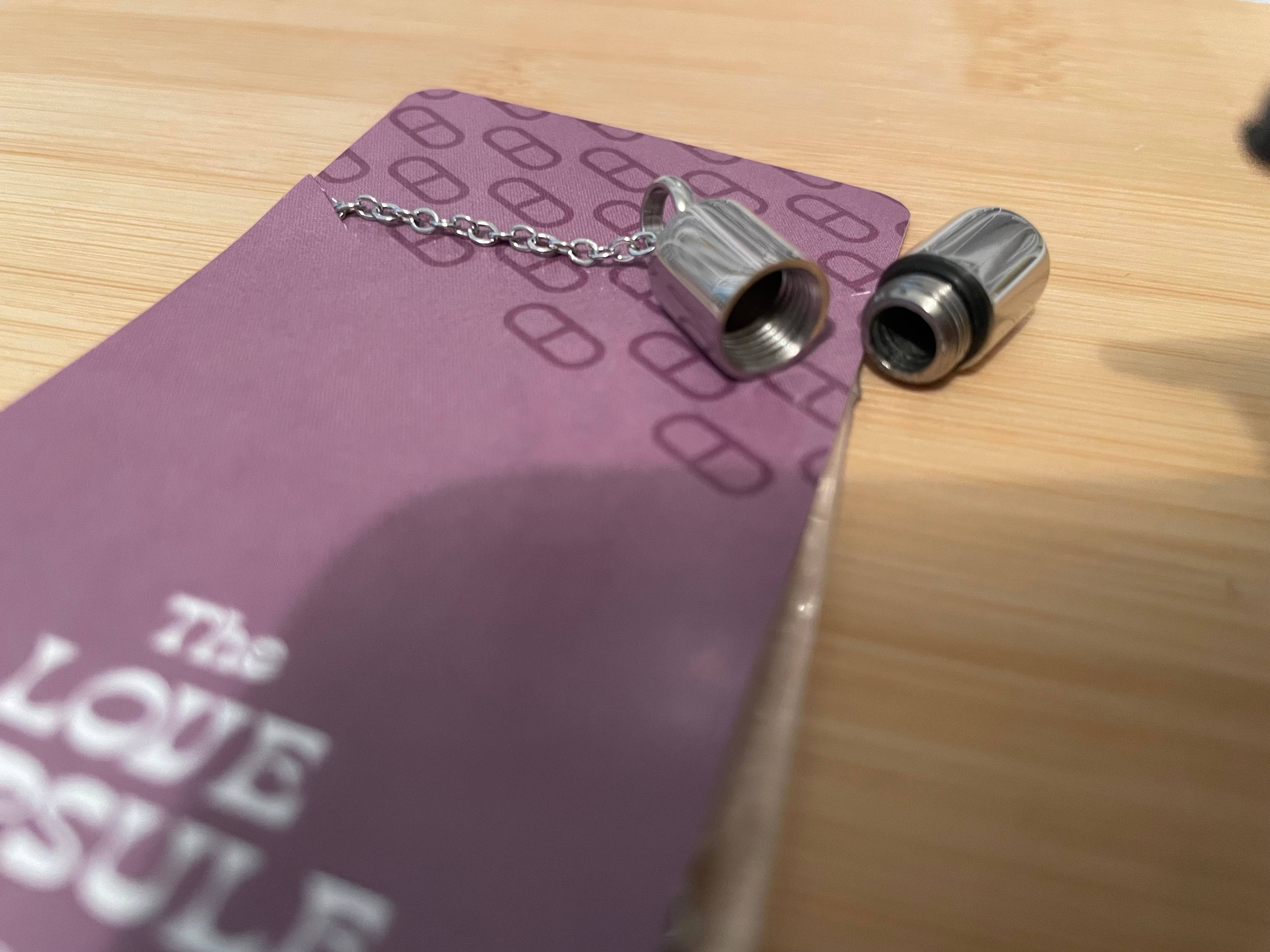 Denali & Co. – Großhandel Kette mit Anhänger/Charm – Denali & Co. Love Capsule Halskette4