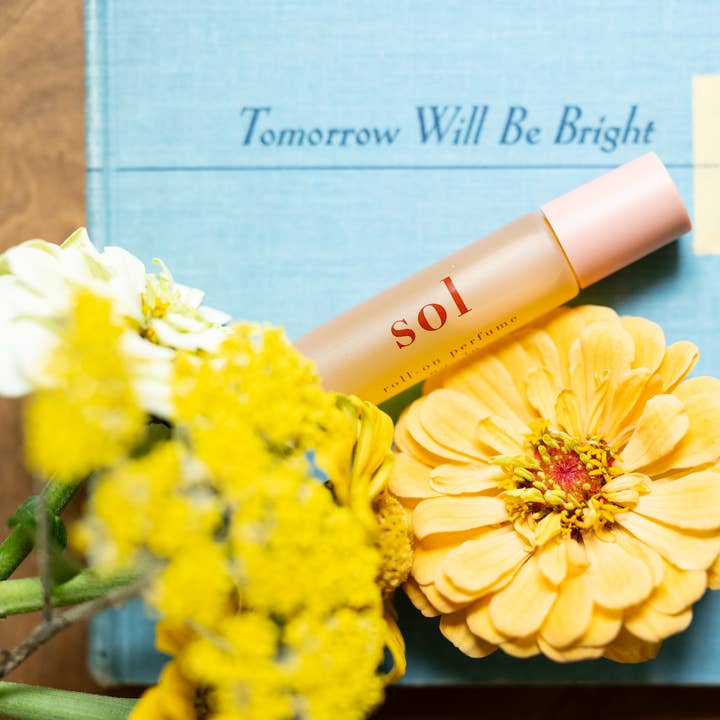 Ginger June Candle Co. - Wholesale Roll-On Fragrance - clean roll-on perfume • no. 39 sol 1