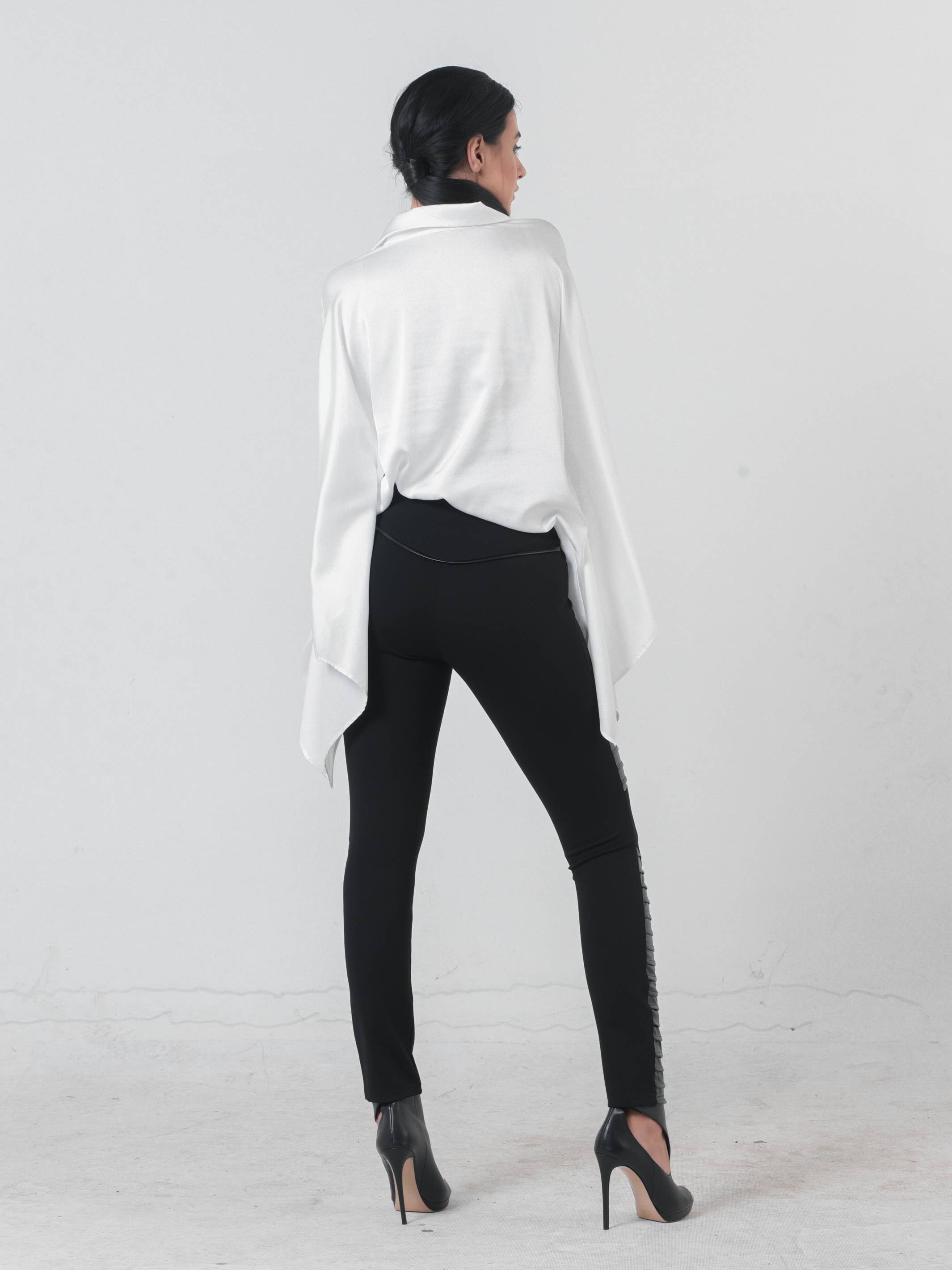 Metamorphoza - Wholesale Pants - Women's - Extravagant Pants with Leather6