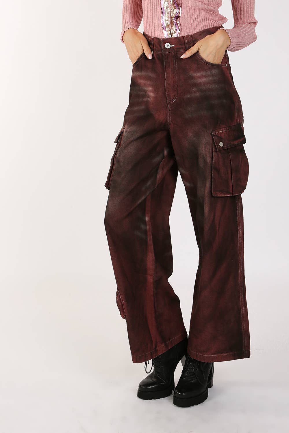 TEGEL Fadad Cargo Denim med hög midja 
MC7097 för wholesale på Faire1