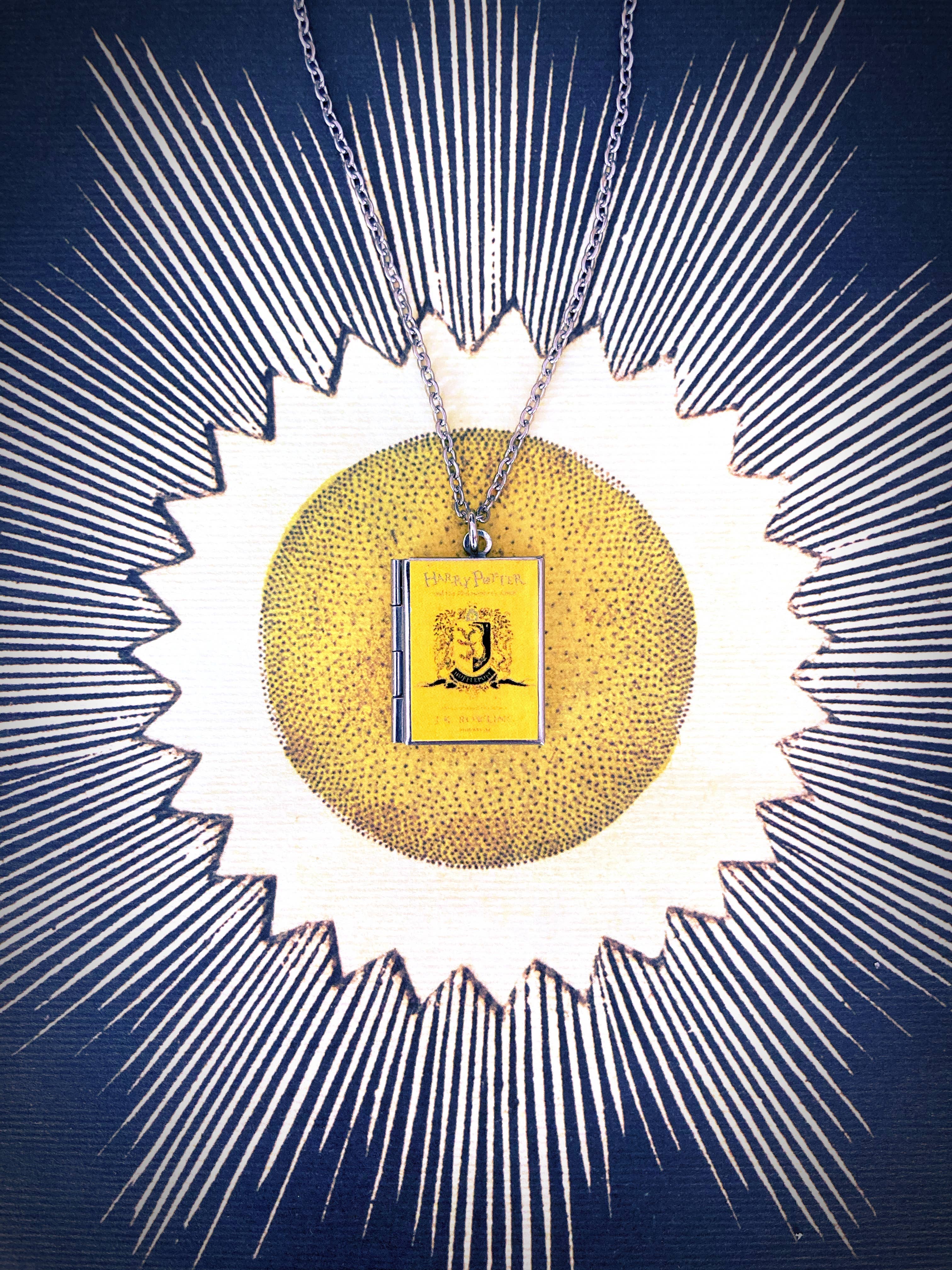 Marshall and Rose - Wholesale Locket Necklace - Book Locket Harry Potter - House Hufflepuff2