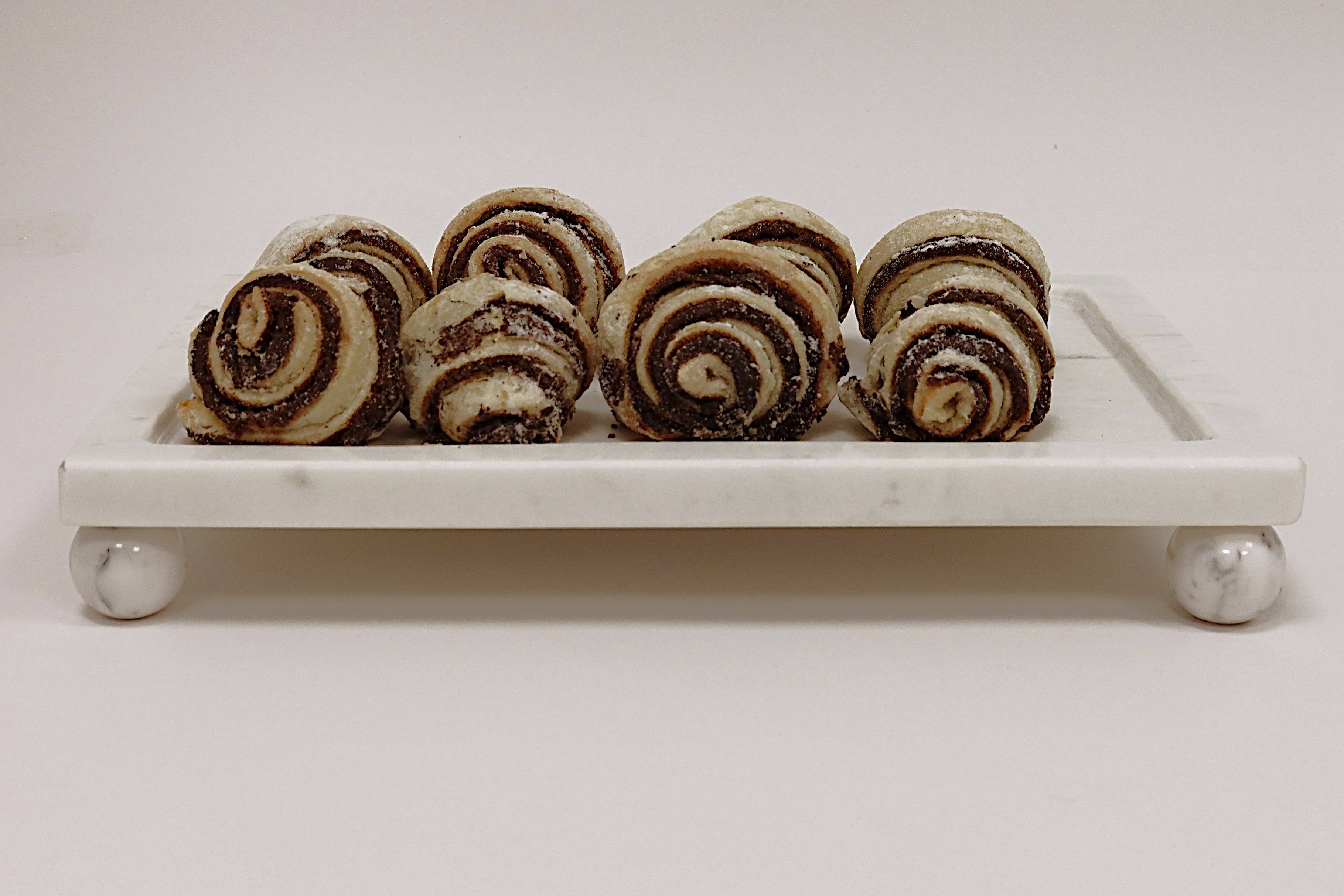 CLASSIC TOUCH DECOR INC. - Wholesale Cake Stand - Marble Cake Plater with Glass Cover and Ball Knob - 10.4"L6