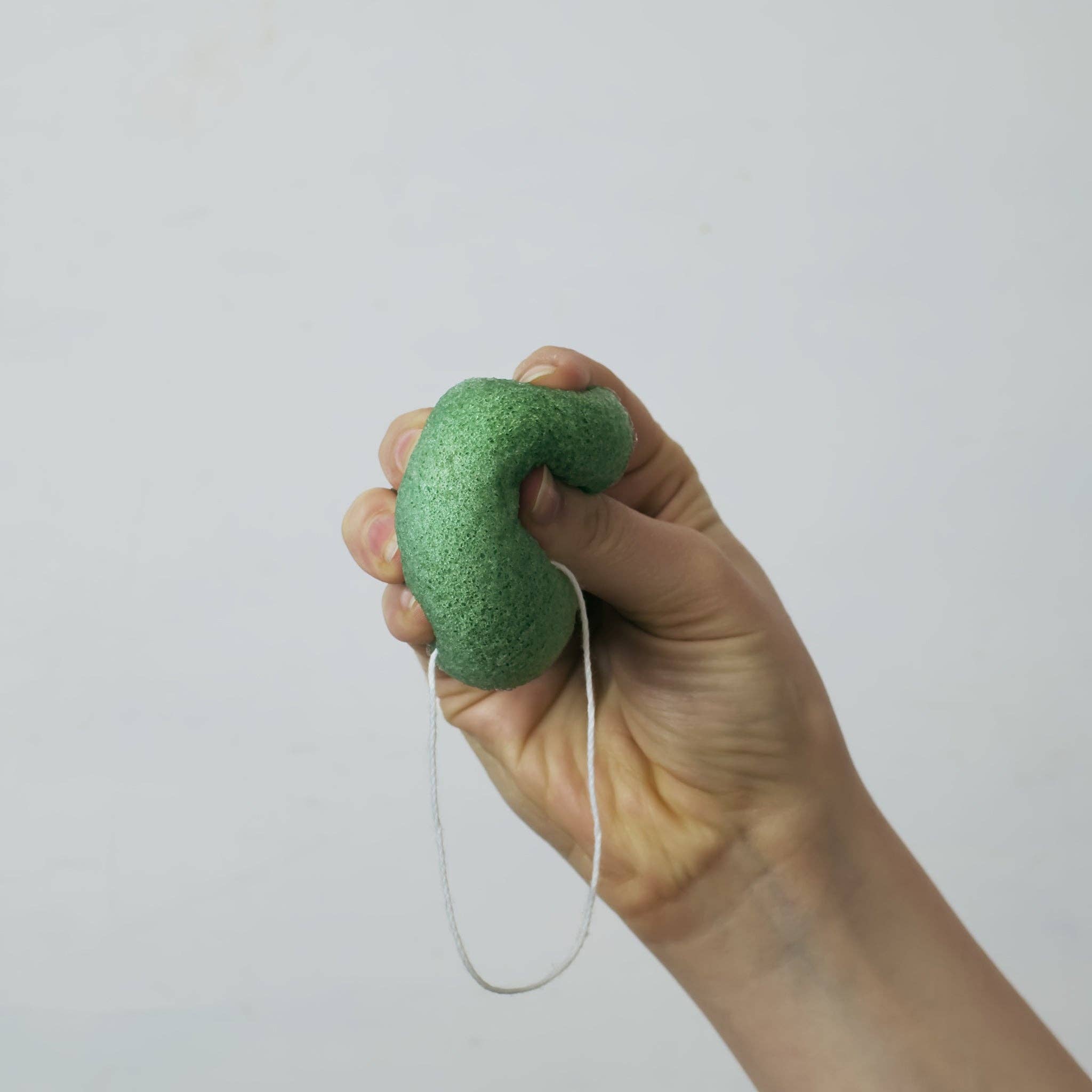 Ayurveda Traditions - Wholesale Facial cleanser - cleansing konjac sponge3