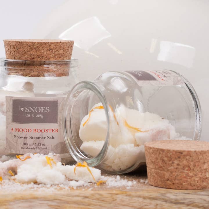 By Snoes – Engroshandel Brusefordamper/bombe – By Snoes brusetablet til bruser i glas med korkprop4