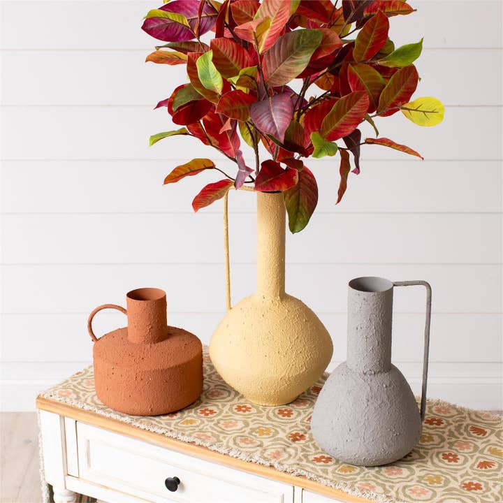 Audrey's Home & Gift - Wholesale Vase - Vase - Stucco Textured Modern Shaped (Set Of 03)2