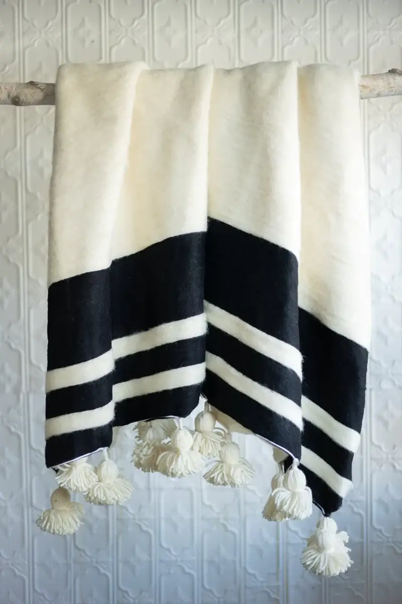 High crafty – wholesale Throw blanket – 🛏️ Handwoven Cotton Bedspread – Boho Throw Blanket0