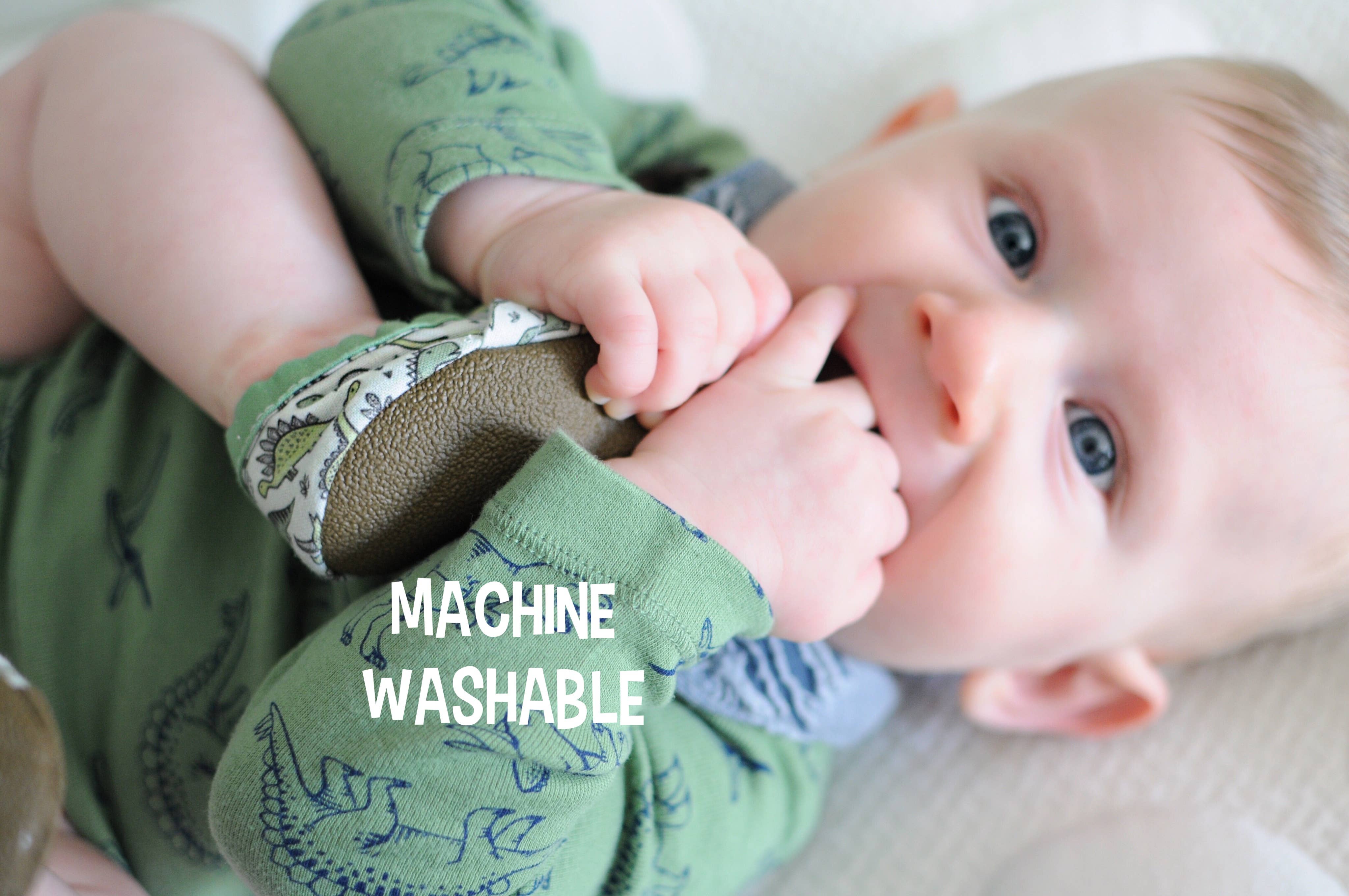 REMOVED BRAND - Wholesale Booties - Baby - Watercolor Hearts Baby Shoes6