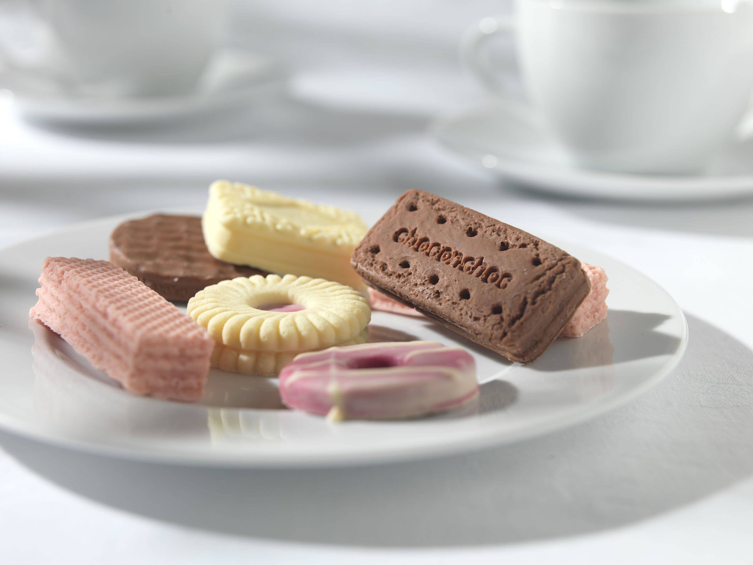 Choc on Choc – wholesale Chocolate box – Chocolate Biscuits3