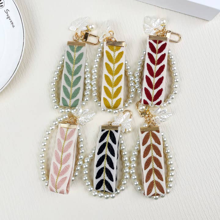 SoapElenGlen - Wholesale Keychain - Women's - Leaf Ribbon Pearl Keychain Spring Pendant1