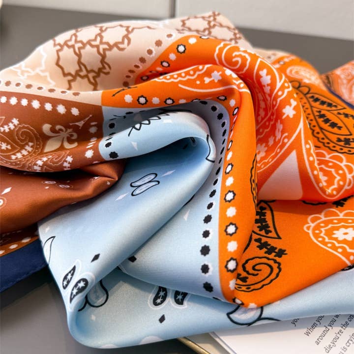 Funkyrel® Atzbranding Limited - Wholesale Scarf - Women's - Scarvii - Colorblock Printed Paisley Scarf6