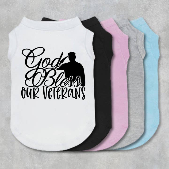 Camiseta para perro God Bless Our Veterans para venta al por mayor de The Honest Dog Company