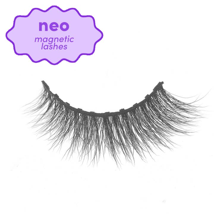 Love Spell - Reusable 60 Wears Handmade Vegan Magnetic Lash for wholesale by doe Beauty