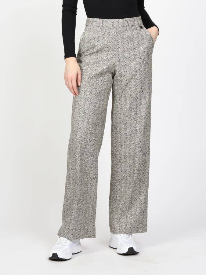 GEAR - 94Joana comfortabele broek met rechte, wijde pijpen voor wholesale door GANG Jeans