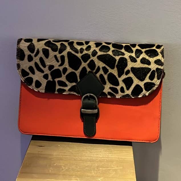 The Familyshop - Wholesale Shoulder Bag - Women's - Ibiza Esperanza Leather Bag0