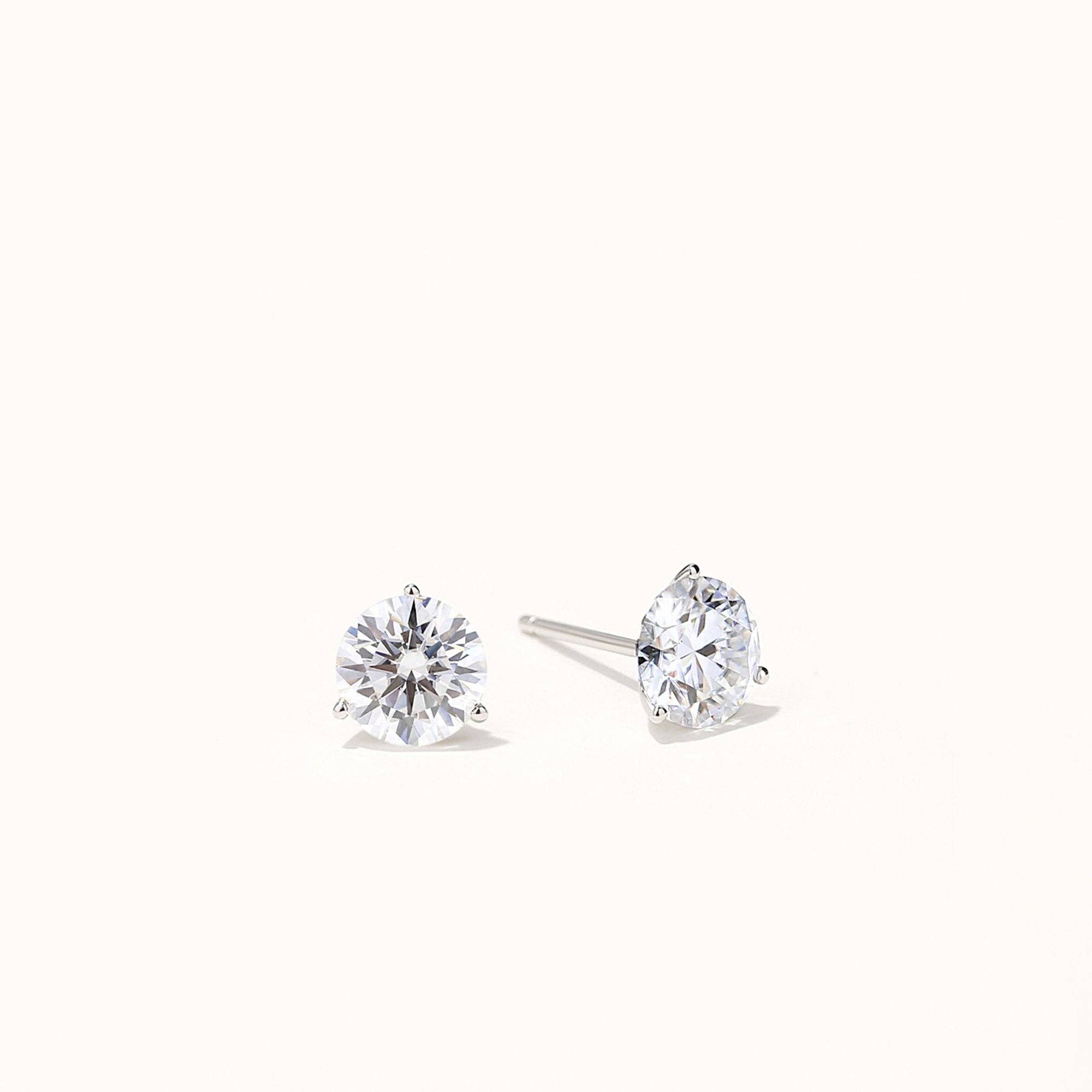 Lavishe Jewelry - Vente Clous d'oreille - Clous d'oreilles à tige en or massif 14 carats certifiés GRA en moissanite2