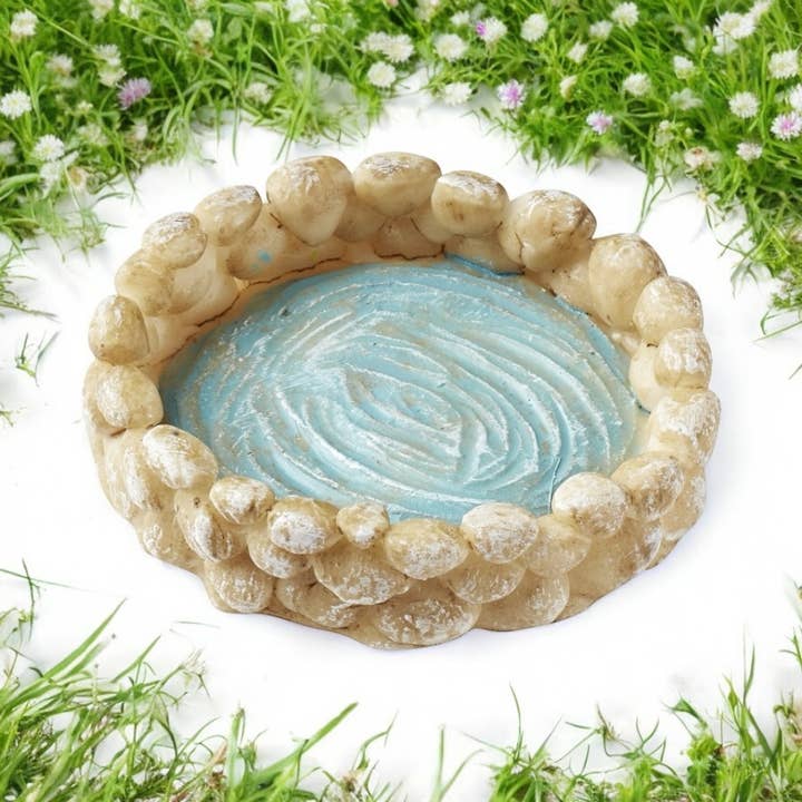 Étang de jardin de maison de gnome pour la vente par Marketplace24