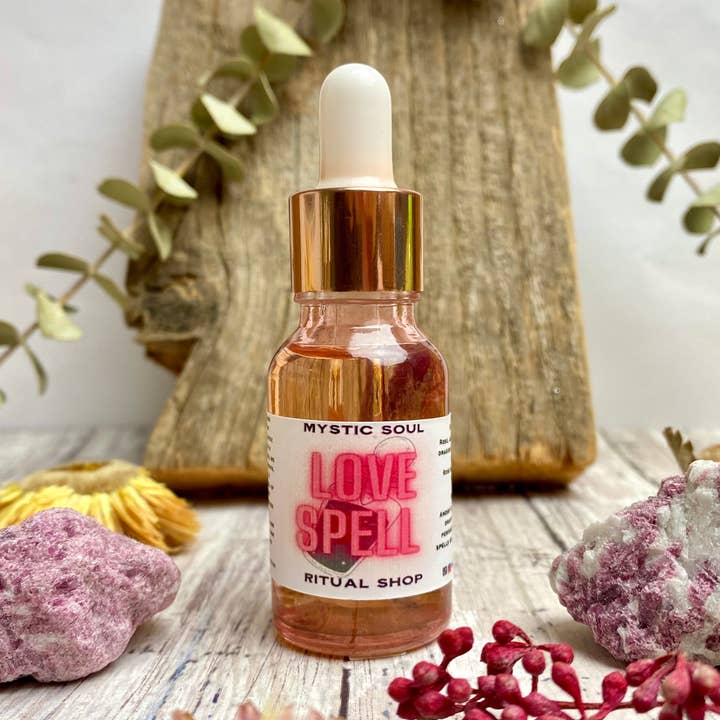 Love Spell Ritual Oil for wholesale by Mystic Soul Ritual Shop