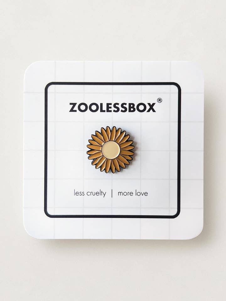 Orange Doublet Flower | Pin for wholesale by Zoolessbox®