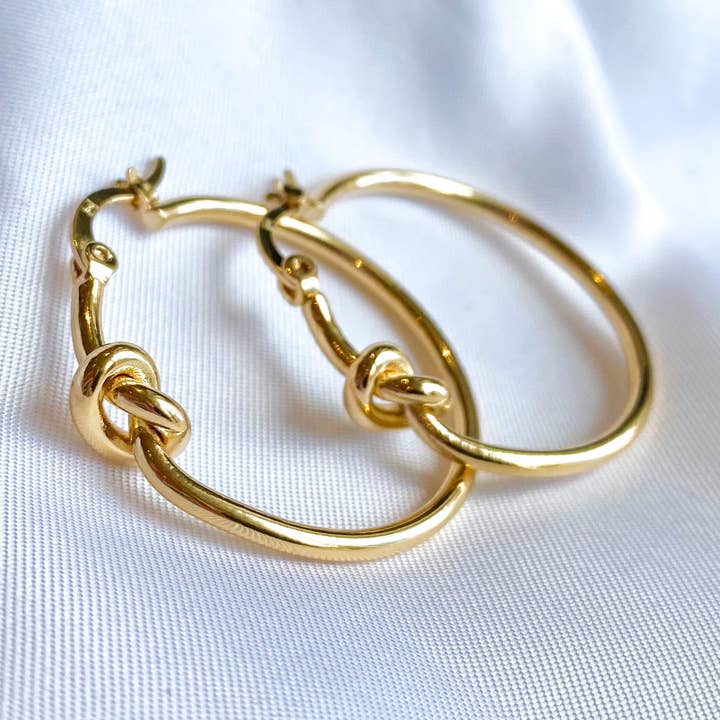 Boucle d'oreille Lexie pour la vente par Shamai