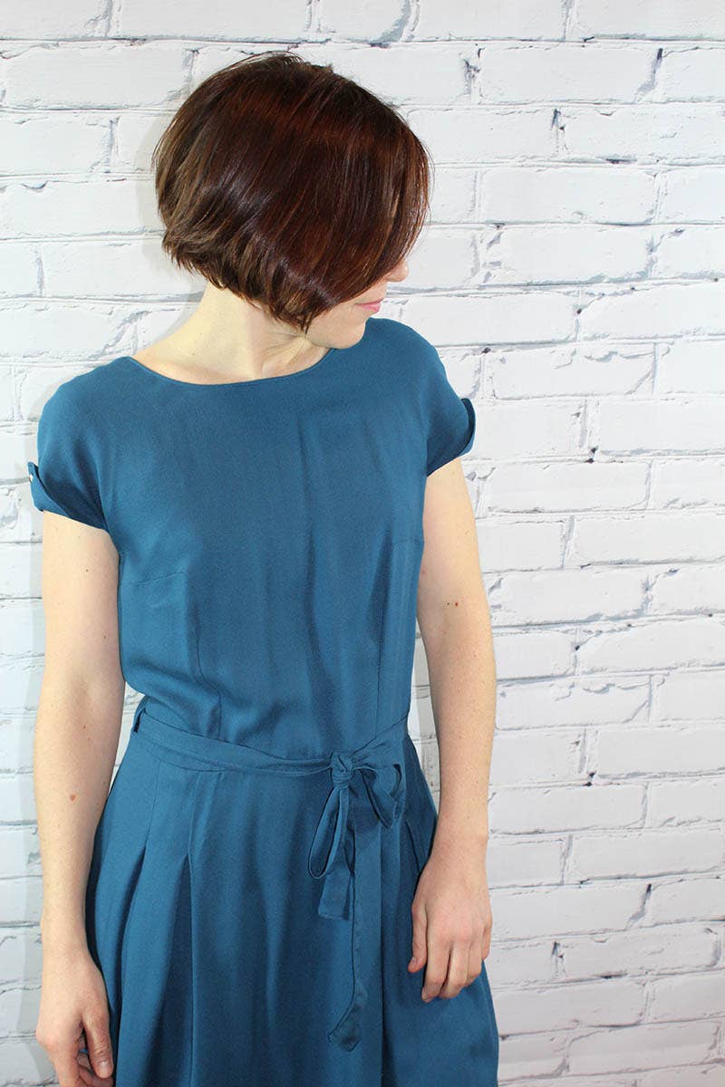 Eglantine et Zoé - Wholesale Fabric - Petrol Blue Viscose Crepe Fabric6