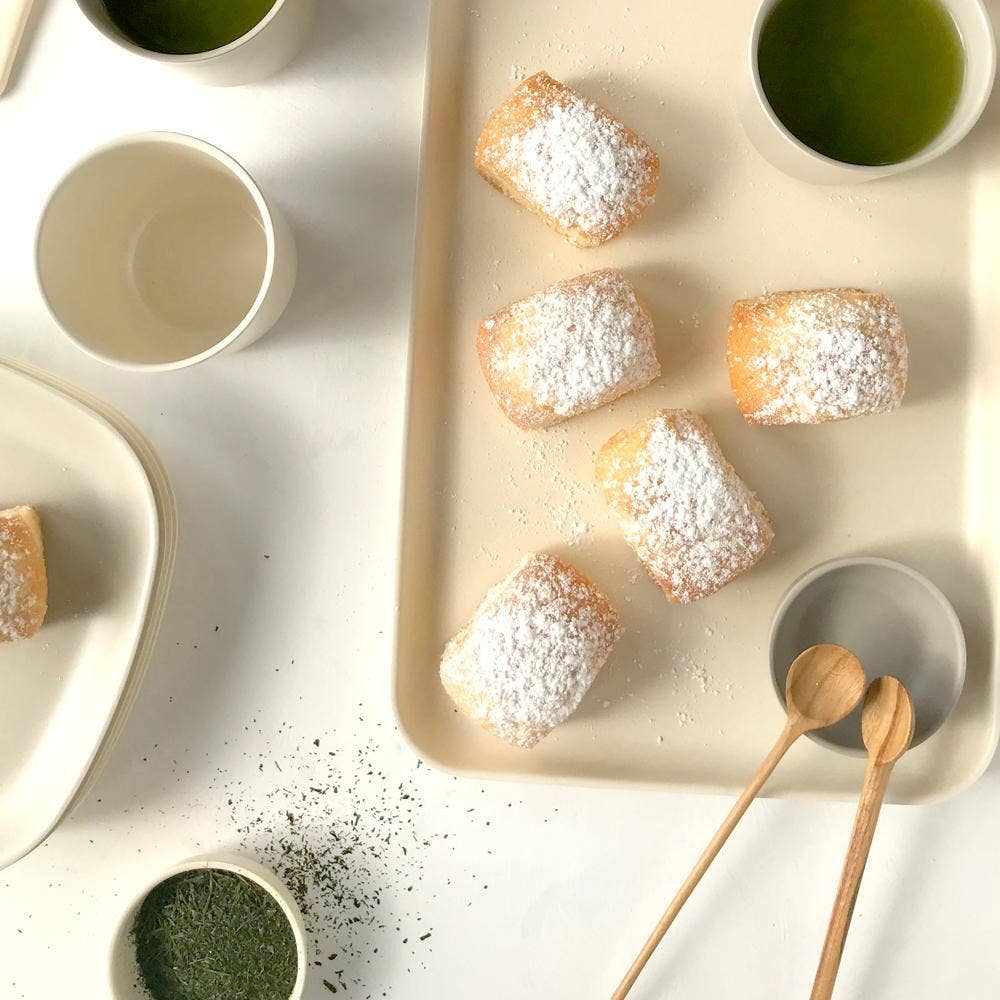 EKOBO - Wholesale Serving Tray - Fresco Medium Tray - White2