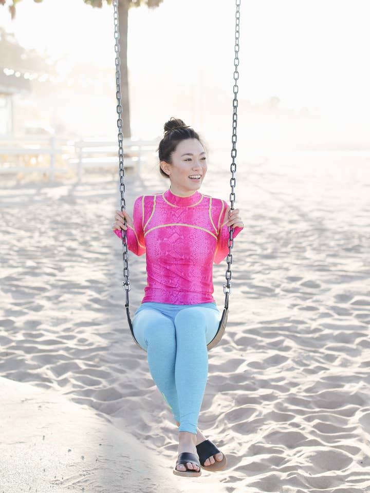 DAMEN PULLOVER RASH GUARD - IM ROSA für den Großhandel von Tutublue