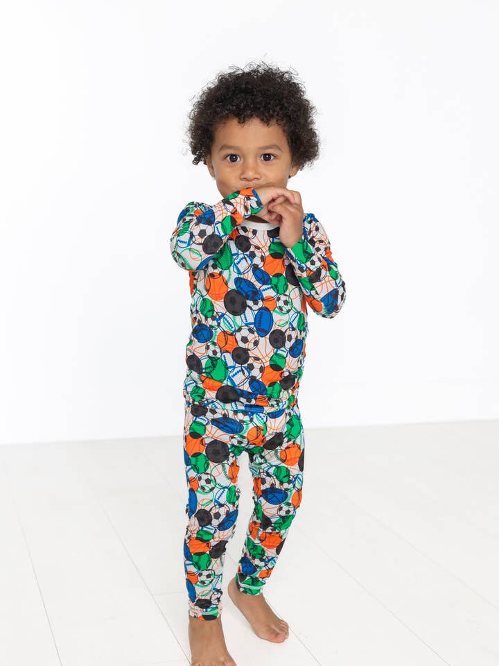 Conjunto de Pijama de Manga Comprida Play Ball por atacado de Macaron + Me
