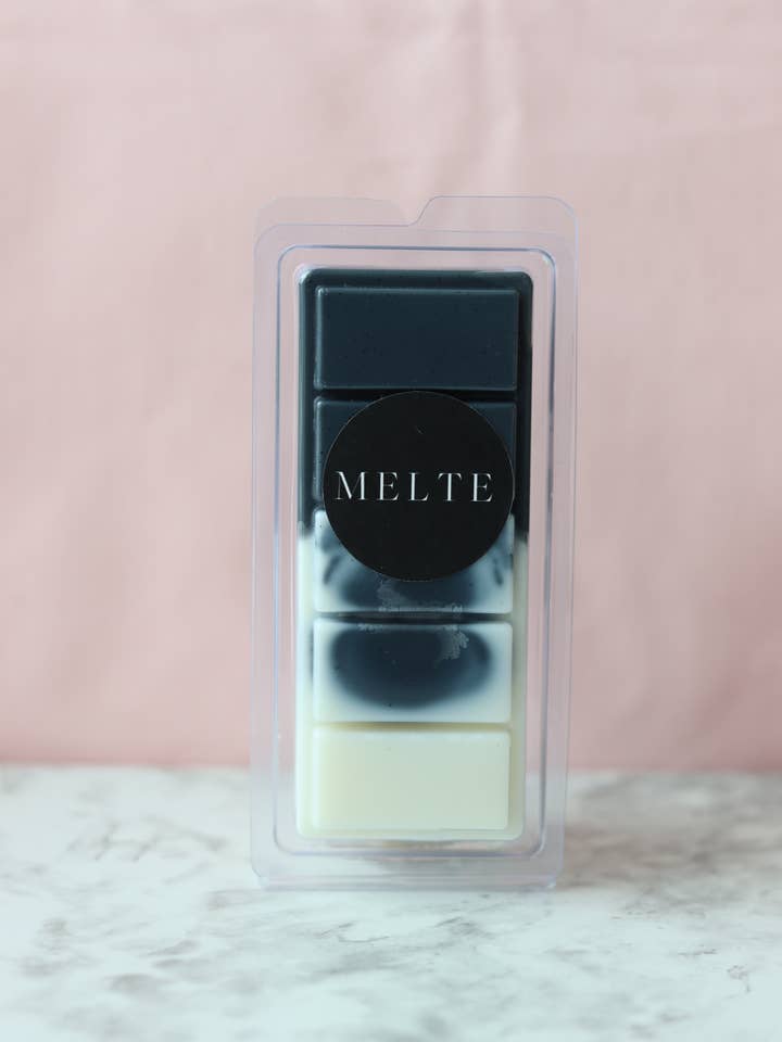 Suit & Tie Soy Wax Melt for wholesale by MELTE