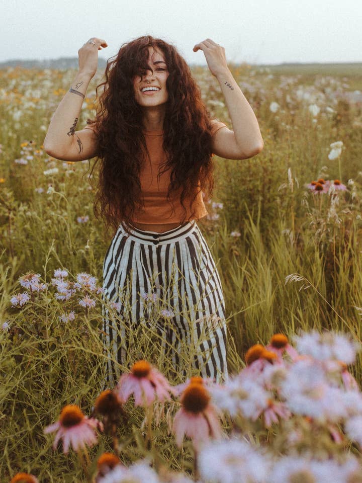 Polished Prints - Wholesale T-Shirt - Women's - Everyday Tee in Toasted Nut, Boyfriend Tee, Basic T-Shirt4