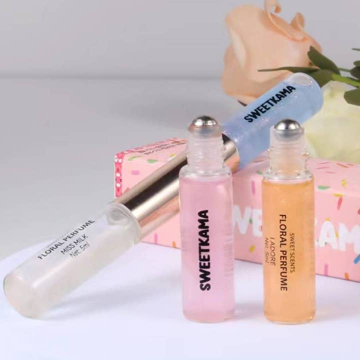 Sweetkama - Wholesale Roll-On Fragrance - 2 in 1 Double Head Ball Bearing Long Lasting Perfumes D670