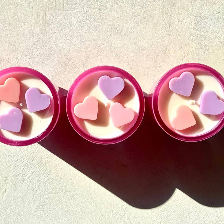 Glow Candle Co. - Wholesale Novelty Candle - Hearts Candle
