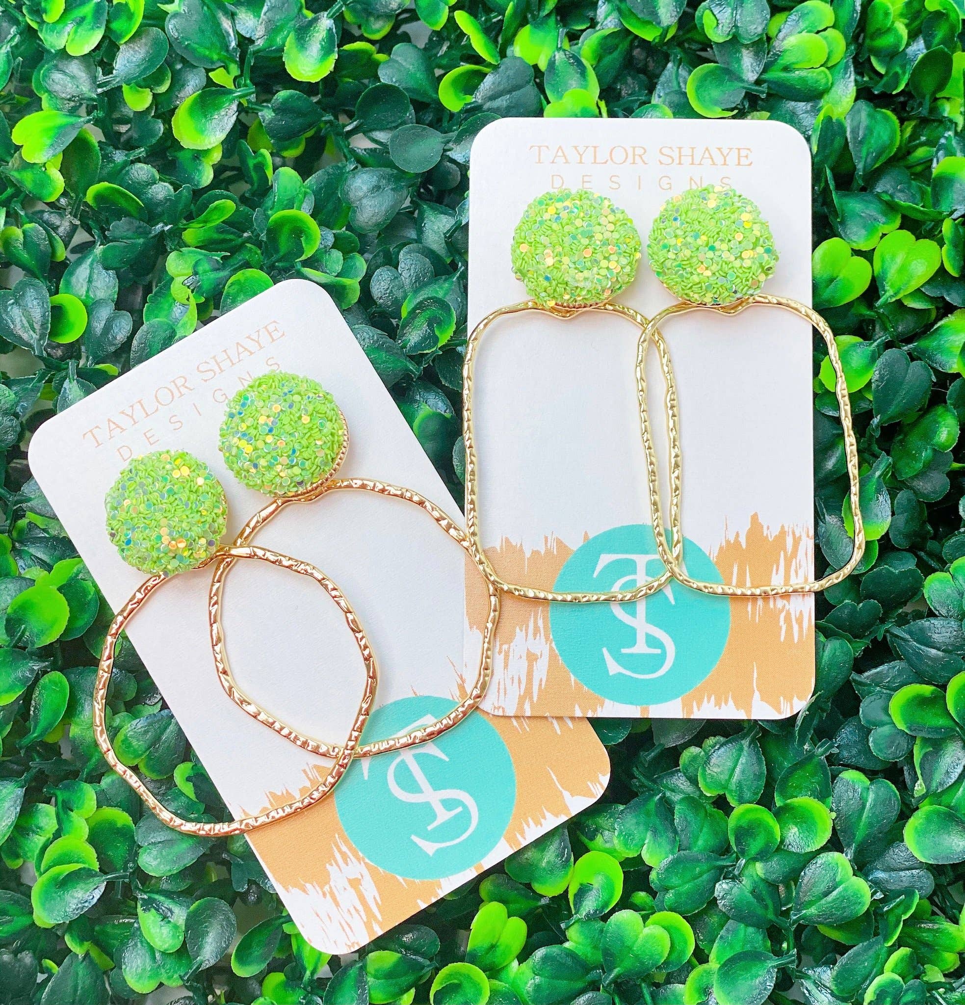 Taylor Shaye Designs - Venta al por mayor Pendientes colgantes - Aros superiores con purpurina24