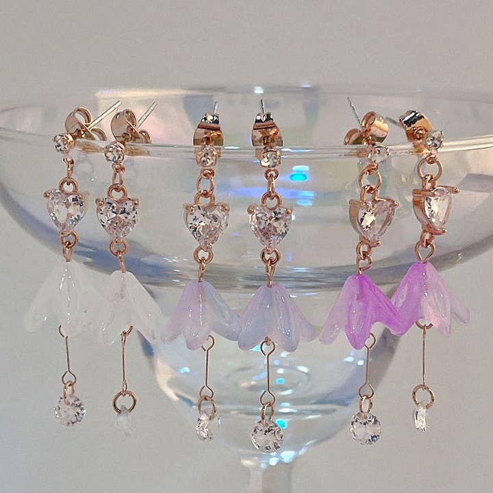 Mignon Earrings | Pastel Gradient Shade Flower Beads Drop and other Purchase Wholesale pasticceria mignon. Free Returns & Net 60 Terms on Faire trending on Faire.